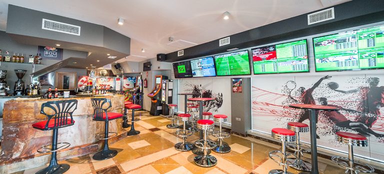 Saratoga salon series inn bet returns weekend sunday arthur planet daily launches tuesday 1890 Play & bet Salón de juegos | Almodóvar Lo Tiene